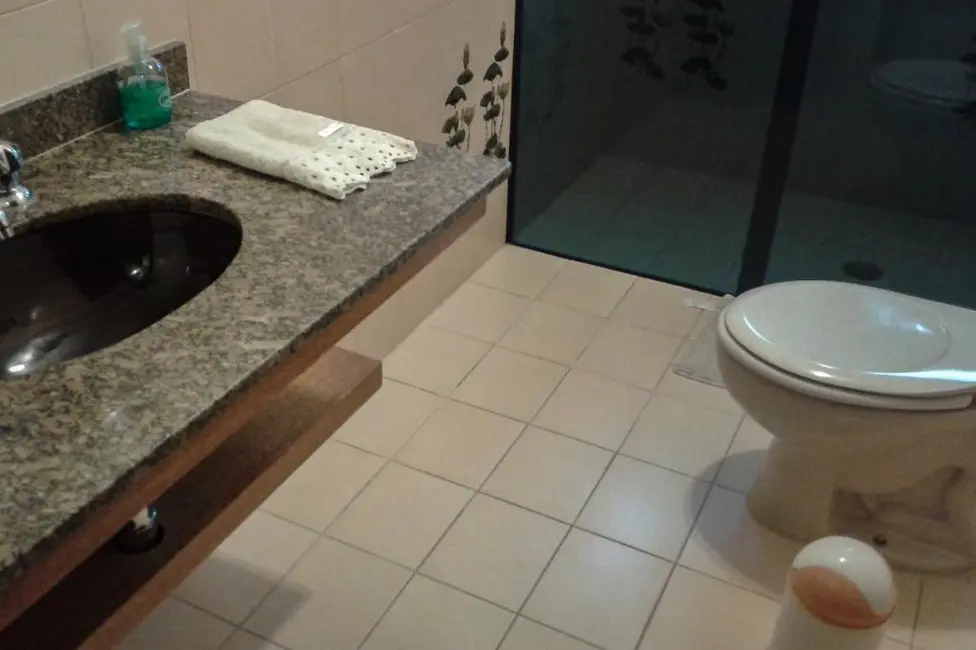 Foto 9 de Apartamento com 3 quartos à venda, 140m2 em Guaruja - SP