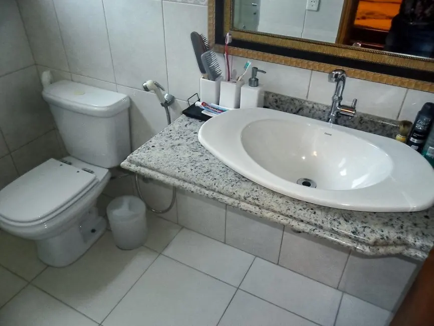 Apartamento com 3 quartos à venda, 130m2 em Jardim Três Marias, Guaruja - SP - imagem 9 Foto 9 de Apartamento com 3 quartos à venda, 130m2 em Jardim Três Marias, Guaruja - SP