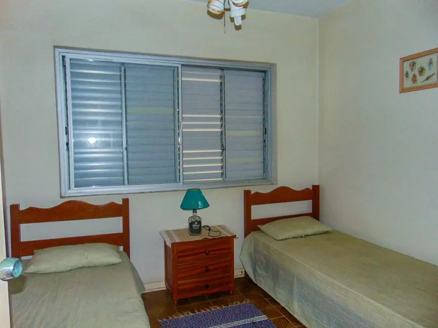 Apartamento com 3 quartos à venda, 135m2 em Vila Maia, Guaruja - SP - imagem 9 Foto 9 de Apartamento com 3 quartos à venda, 135m2 em Vila Maia, Guaruja - SP