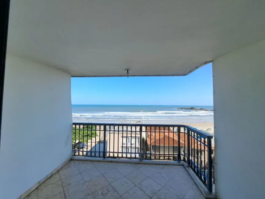 Apartamento com 4 quartos à venda, 200m2 em Guaruja - SP - imagem 5 Foto 5 de Apartamento com 4 quartos à venda, 200m2 em Guaruja - SP