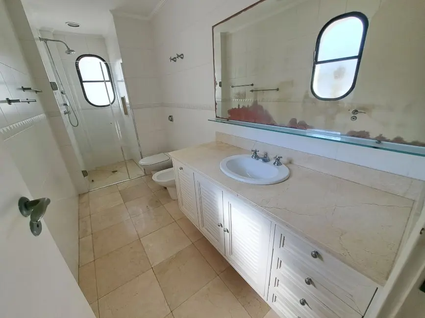 Apartamento com 4 quartos à venda, 200m2 em Guaruja - SP - imagem 7 Foto 7 de Apartamento com 4 quartos à venda, 200m2 em Guaruja - SP