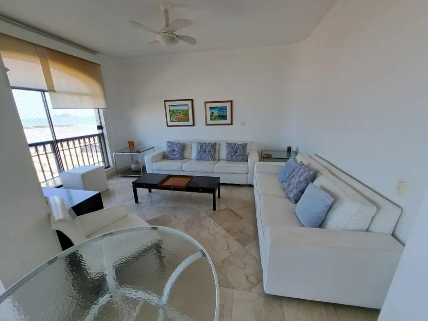 Apartamento com 4 quartos à venda, 200m2 em Guaruja - SP - imagem 3 Foto 3 de Apartamento com 4 quartos à venda, 200m2 em Guaruja - SP