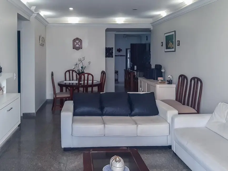 Apartamento com 3 quartos para alugar, 130m2 em Guaruja - SP - imagem 6 Foto 6 de Apartamento com 3 quartos para alugar, 130m2 em Guaruja - SP