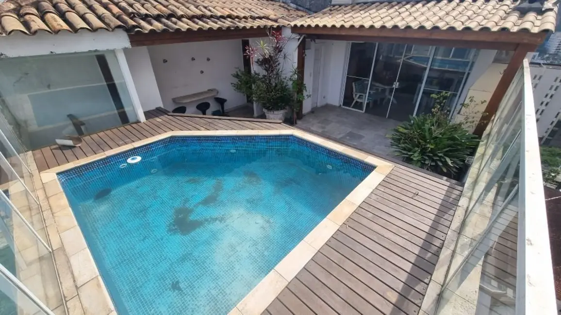 Foto 2 de Cobertura com 2 quartos à venda e para alugar, 180m2 em Guaruja - SP