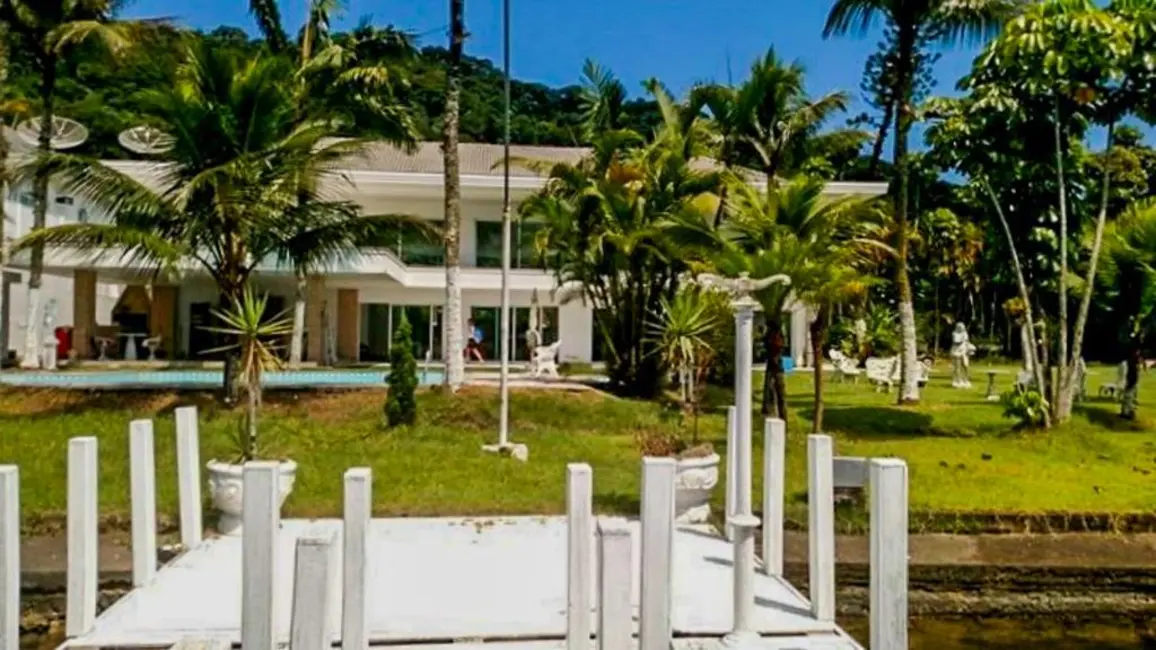 Foto 1 de Casa com 7 quartos à venda, 1380m2 em Guaruja - SP