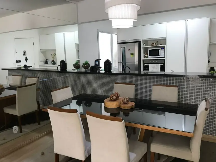 Foto 4 de Apartamento com 3 quartos à venda, 96m2 em Jardim Las Palmas, Guaruja - SP