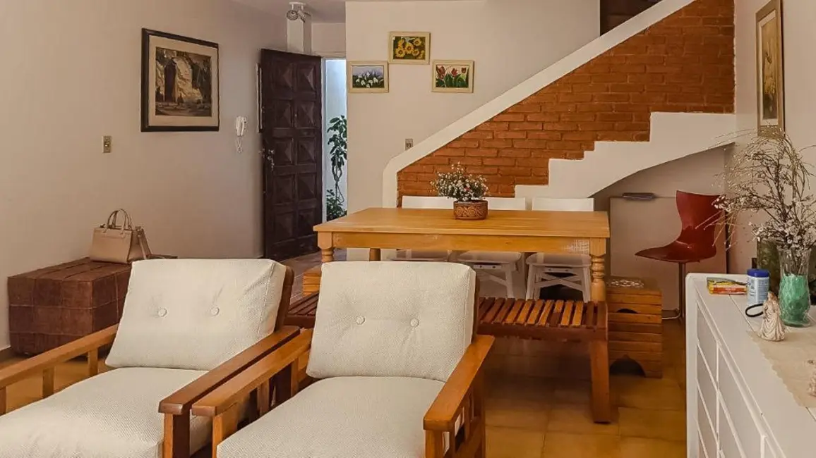 Foto 1 de Casa de Condomínio com 2 quartos à venda, 150m2 em Jardim Três Marias, Guaruja - SP