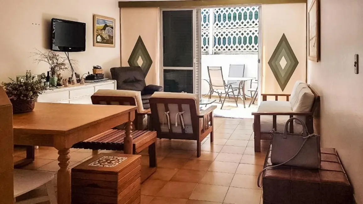 Foto 2 de Casa de Condomínio com 2 quartos à venda, 150m2 em Jardim Três Marias, Guaruja - SP