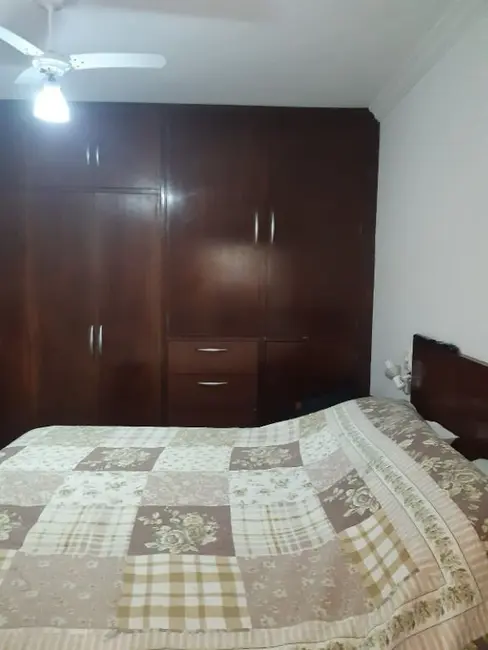 Apartamento com 3 quartos à venda, 130m2 em Barra Funda, Guaruja - SP - imagem 4 Foto 4 de Apartamento com 3 quartos à venda, 130m2 em Barra Funda, Guaruja - SP