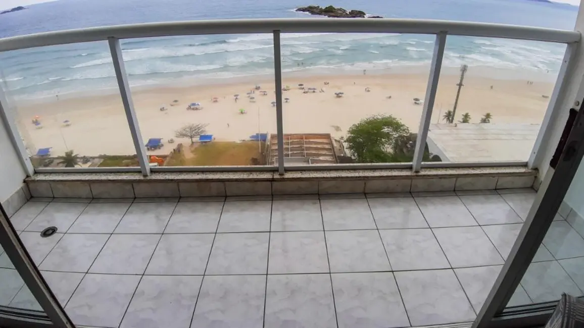 Foto 9 de Apartamento com 3 quartos à venda, 200m2 em Guaruja - SP