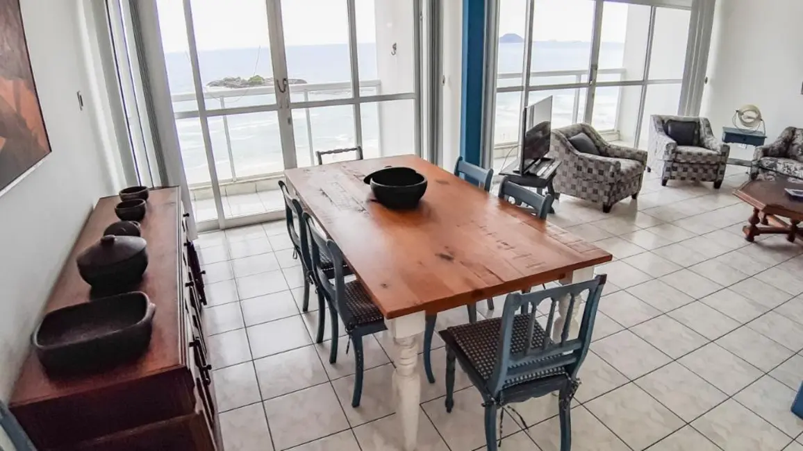 Foto 6 de Apartamento com 3 quartos à venda, 200m2 em Guaruja - SP
