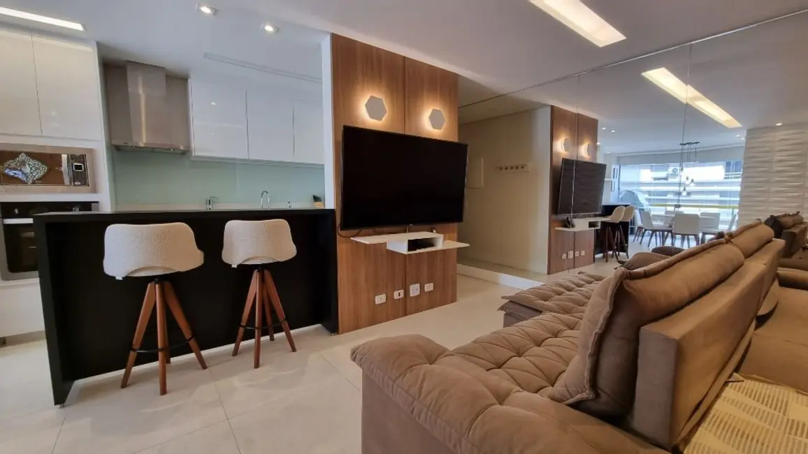 Loft / Flat com 2 quartos à venda, 76m2 em Guaruja - SP - imagem 8 Foto 8 de Loft / Flat com 2 quartos à venda, 76m2 em Guaruja - SP
