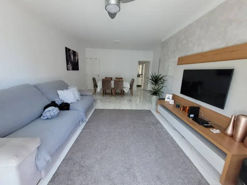 Apartamento com 3 quartos à venda, 108m2 em Guaruja - SP - imagem 1 Foto 1 de Apartamento com 3 quartos à venda, 108m2 em Guaruja - SP