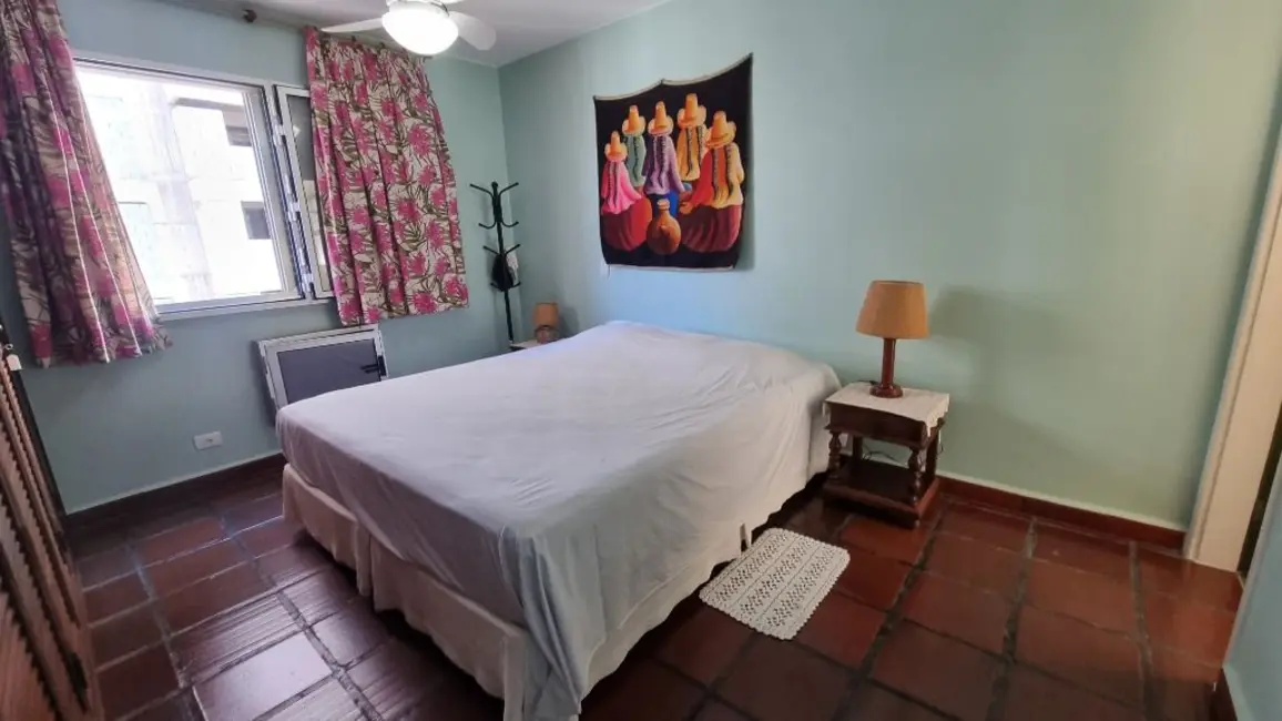 Foto 6 de Apartamento com 3 quartos à venda, 120m2 em Guaruja - SP