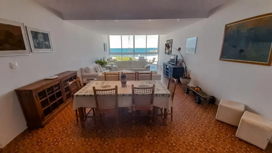 Foto 3 de Apartamento com 5 quartos à venda, 210m2 em Guaruja - SP