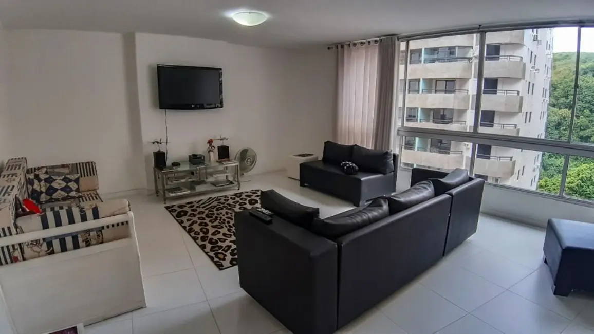 Foto 4 de Apartamento com 2 quartos à venda e para alugar, 140m2 em Guaruja - SP