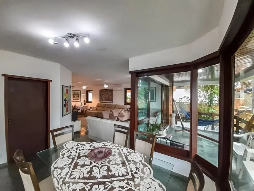 Foto 3 de Casa de Condomínio com 4 quartos à venda e para alugar, 800m2 em Jardim Três Marias, Guaruja - SP