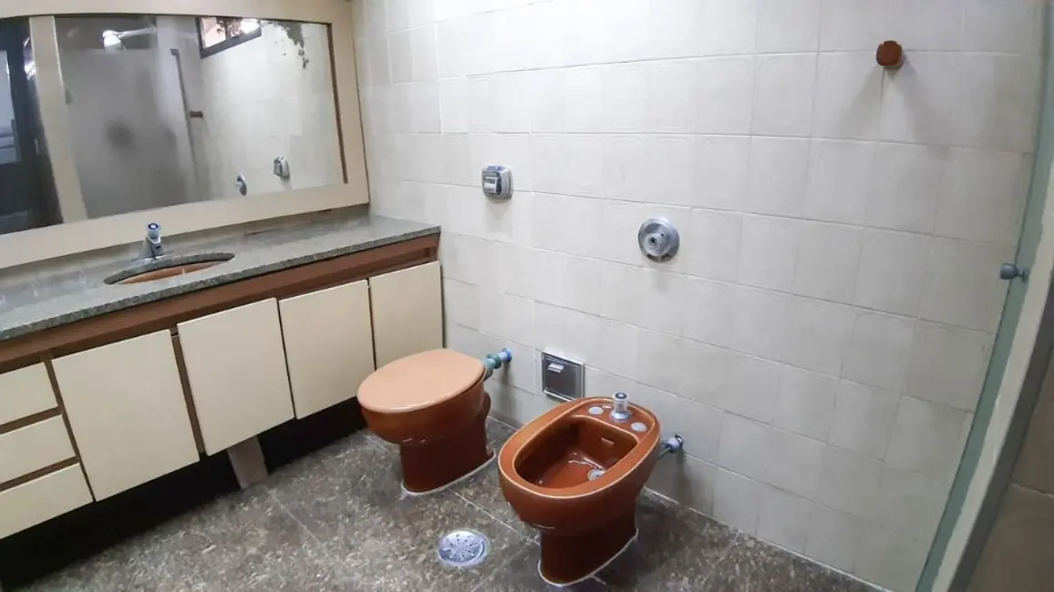 Foto 8 de Apartamento com 3 quartos à venda e para alugar, 190m2 em Guaruja - SP