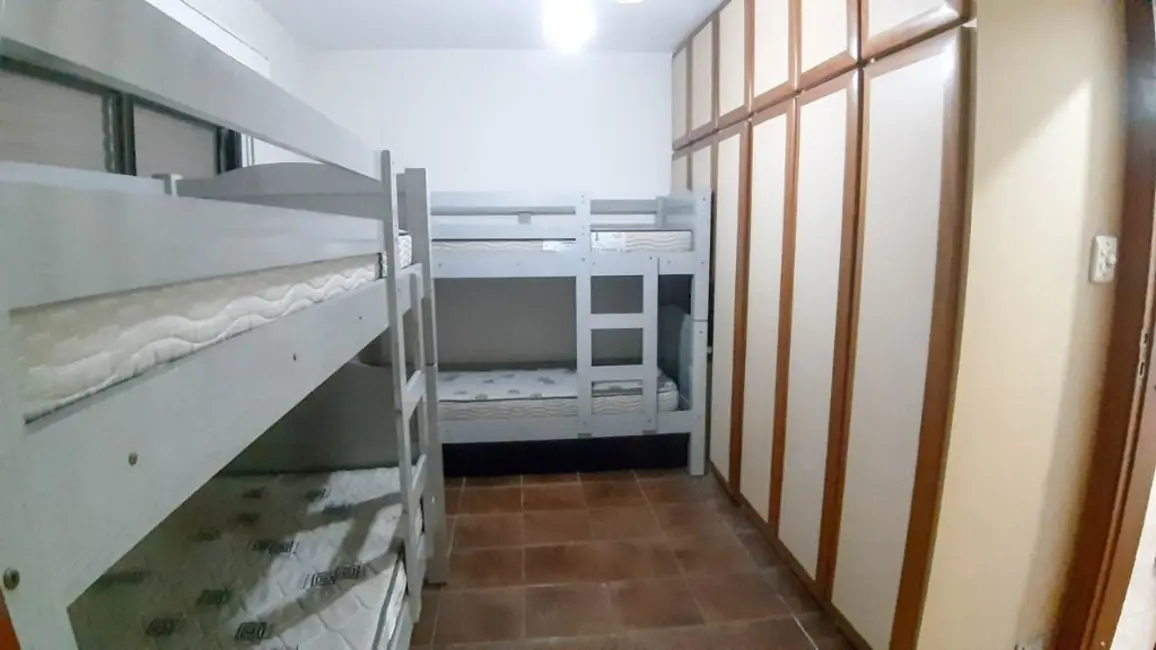 Foto 7 de Apartamento com 3 quartos à venda e para alugar, 190m2 em Guaruja - SP