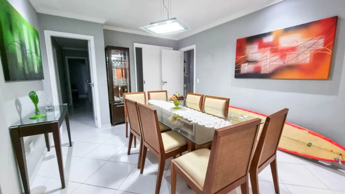 Apartamento com 4 quartos à venda, 140m2 em Barra Funda, Guaruja - SP - imagem 6 Foto 6 de Apartamento com 4 quartos à venda, 140m2 em Barra Funda, Guaruja - SP