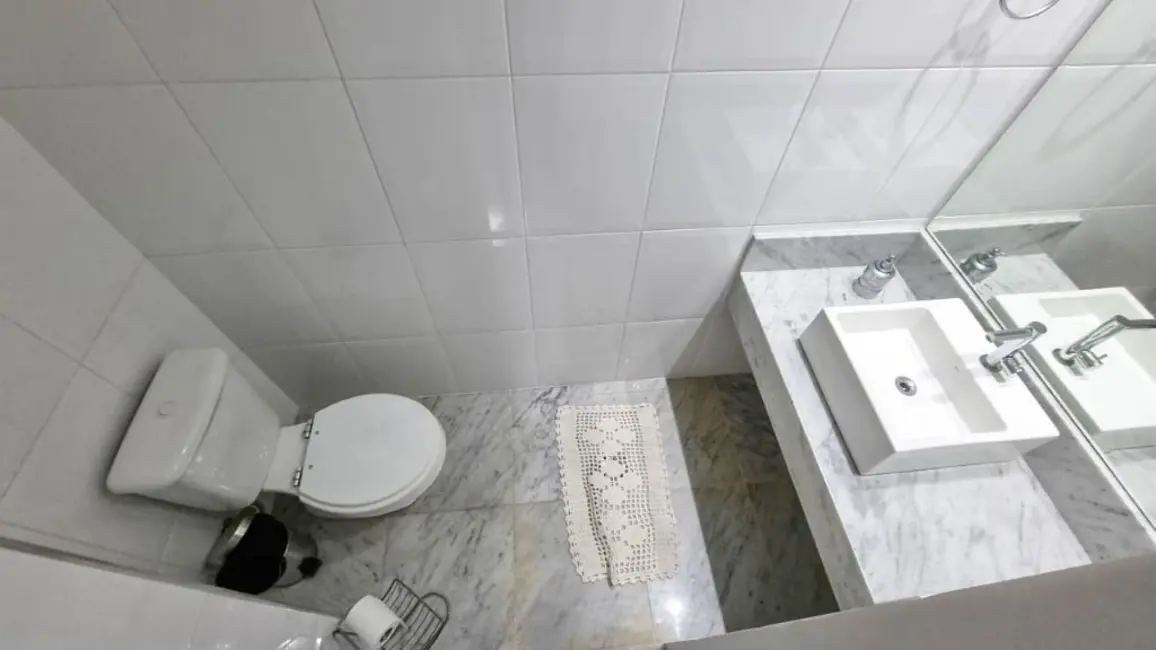 Apartamento com 4 quartos à venda, 140m2 em Barra Funda, Guaruja - SP - imagem 8 Foto 8 de Apartamento com 4 quartos à venda, 140m2 em Barra Funda, Guaruja - SP