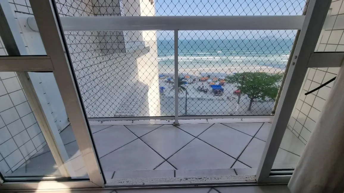 Foto 2 de Apartamento com 3 quartos à venda, 100m2 em Guaruja - SP