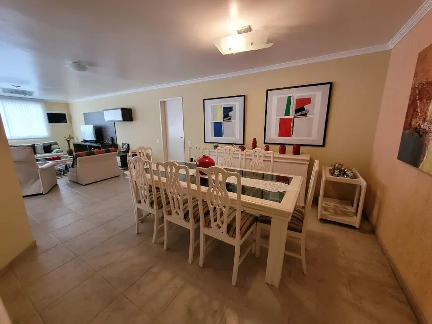 Apartamento com 3 quartos à venda, 145m2 em Barra Funda, Guaruja - SP - imagem 5 Foto 5 de Apartamento com 3 quartos à venda, 145m2 em Barra Funda, Guaruja - SP