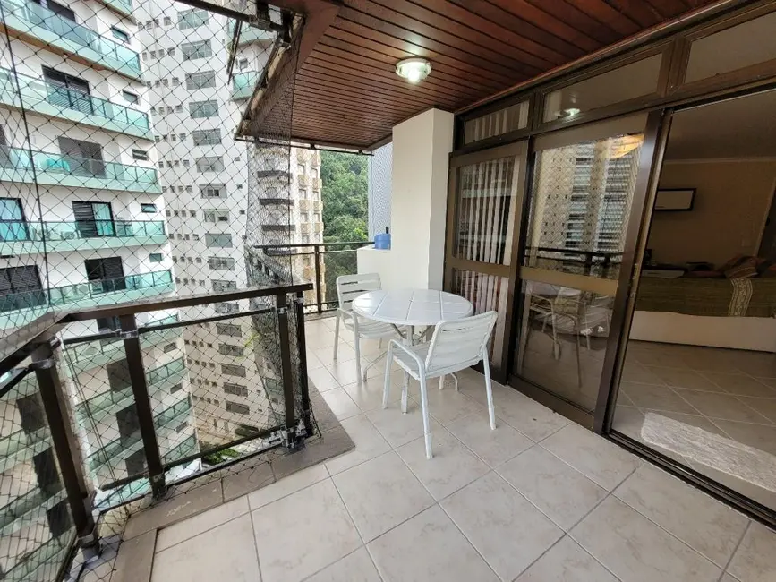 Apartamento com 3 quartos à venda, 145m2 em Barra Funda, Guaruja - SP - imagem 8 Foto 8 de Apartamento com 3 quartos à venda, 145m2 em Barra Funda, Guaruja - SP