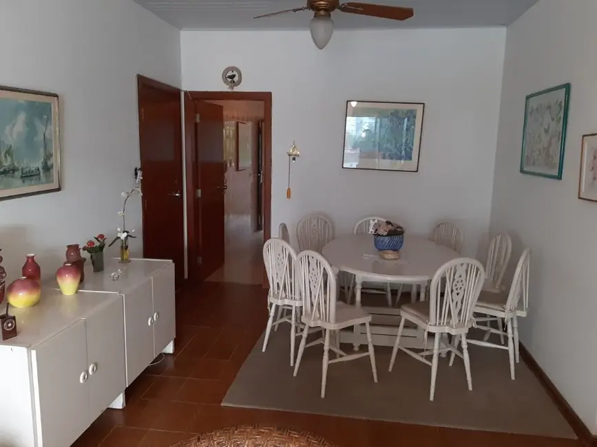 Foto 5 de Apartamento com 3 quartos à venda, 130m2 em Guaruja - SP