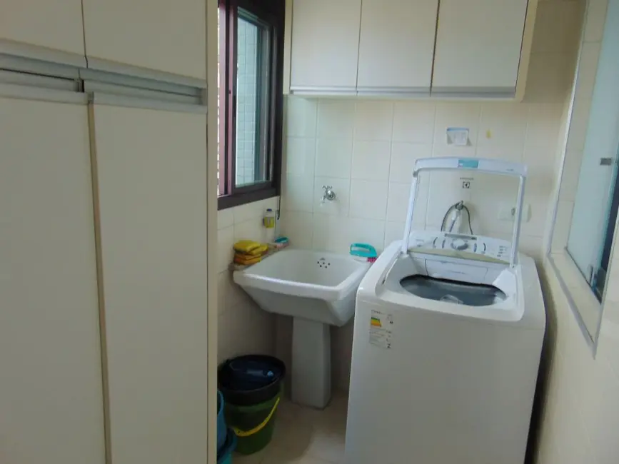 Apartamento com 3 quartos à venda, 197m2 em Barra Funda, Guaruja - SP - imagem 9 Foto 9 de Apartamento com 3 quartos à venda, 197m2 em Barra Funda, Guaruja - SP