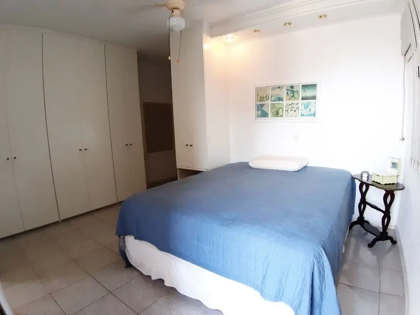 Foto 5 de Apartamento com 3 quartos à venda, 140m2 em Barra Funda, Guaruja - SP