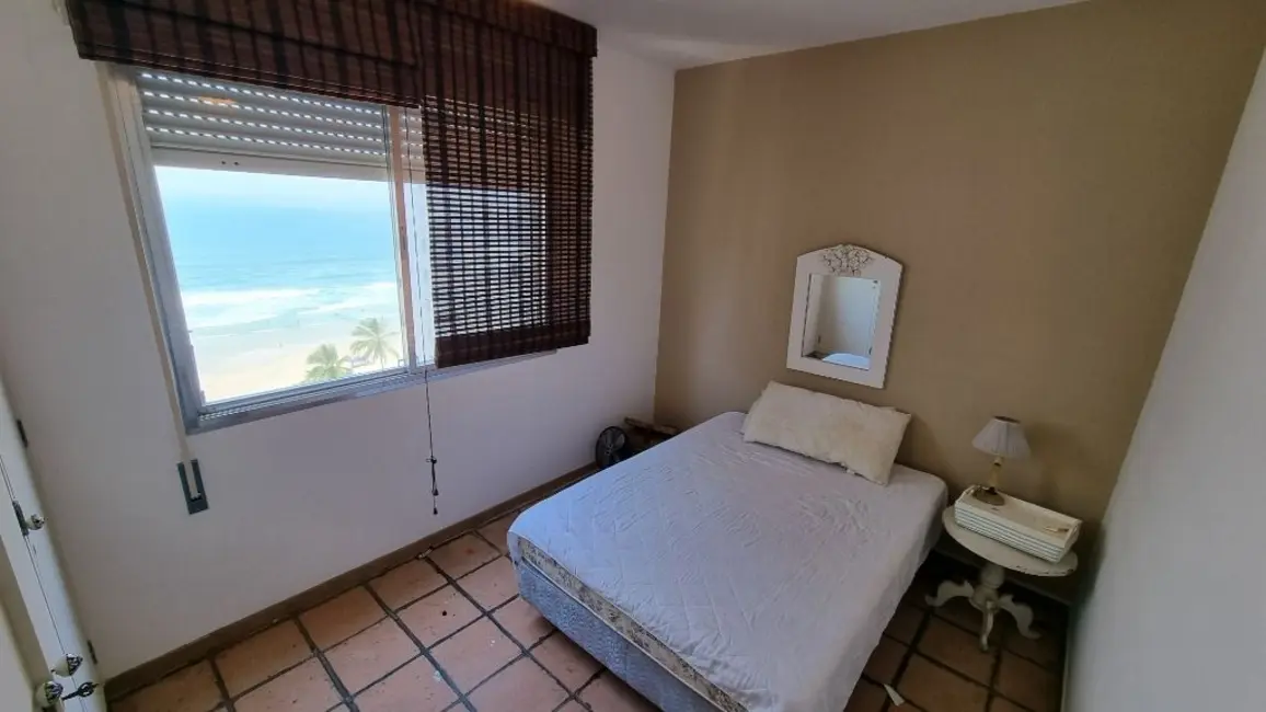 Apartamento com 2 quartos à venda, 85m2 em Guaruja - SP - imagem 8 Foto 8 de Apartamento com 2 quartos à venda, 85m2 em Guaruja - SP