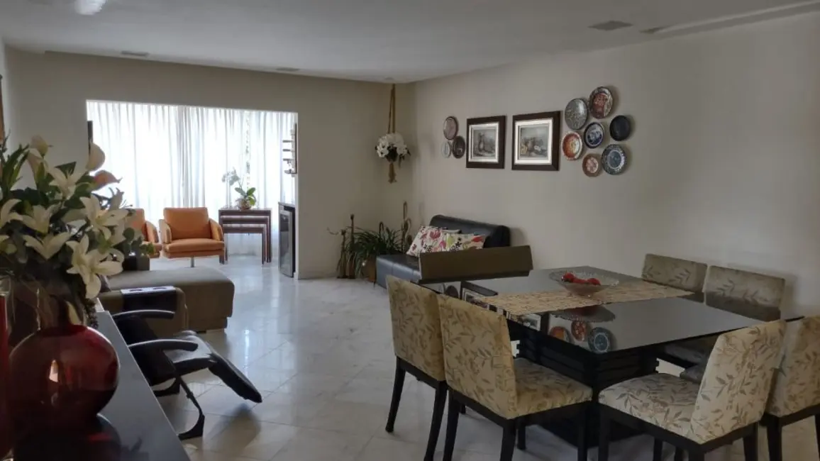 Foto 2 de Apartamento com 3 quartos à venda, 180m2 em Barra Funda, Guaruja - SP