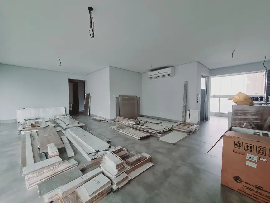 Foto 2 de Apartamento com 3 quartos à venda, 146m2 em Guaruja - SP