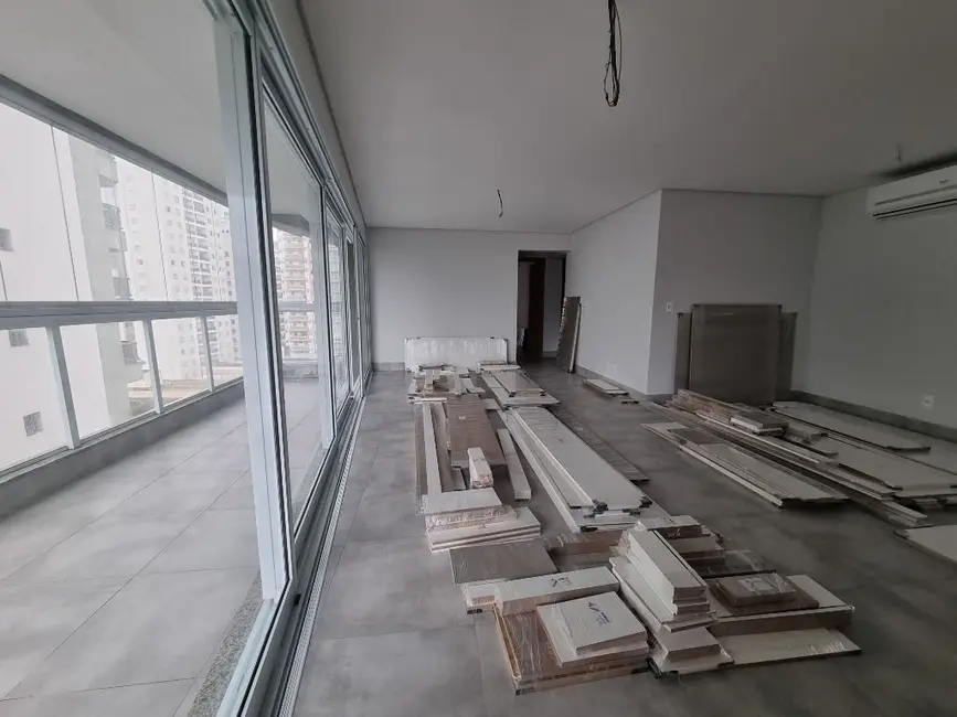 Foto 3 de Apartamento com 3 quartos à venda, 146m2 em Guaruja - SP