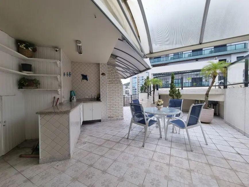 Cobertura com 4 quartos à venda, 305m2 em Barra Funda, Guaruja - SP - imagem 5 Foto 5 de Cobertura com 4 quartos à venda, 305m2 em Barra Funda, Guaruja - SP