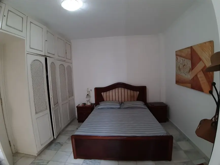 Apartamento com 3 quartos à venda, 140m2 em Barra Funda, Guaruja - SP - imagem 4 Foto 4 de Apartamento com 3 quartos à venda, 140m2 em Barra Funda, Guaruja - SP