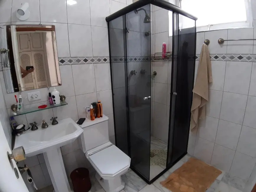Apartamento com 3 quartos à venda, 140m2 em Barra Funda, Guaruja - SP - imagem 6 Foto 6 de Apartamento com 3 quartos à venda, 140m2 em Barra Funda, Guaruja - SP