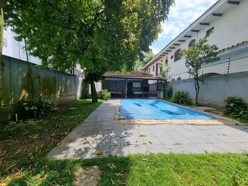 Casa com 4 quartos à venda, 500m2 em Vila Maia, Guaruja - SP - imagem 1 Foto 1 de Casa com 4 quartos à venda, 500m2 em Vila Maia, Guaruja - SP