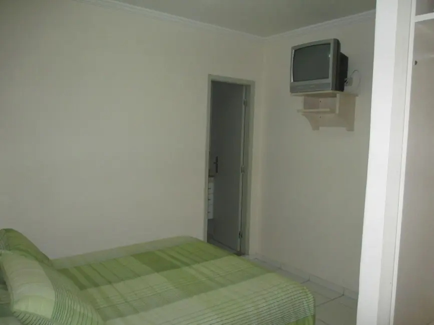 Loft / Flat com 2 quartos à venda, 70m2 em Guaruja - SP - imagem 8 Foto 8 de Loft / Flat com 2 quartos à venda, 70m2 em Guaruja - SP