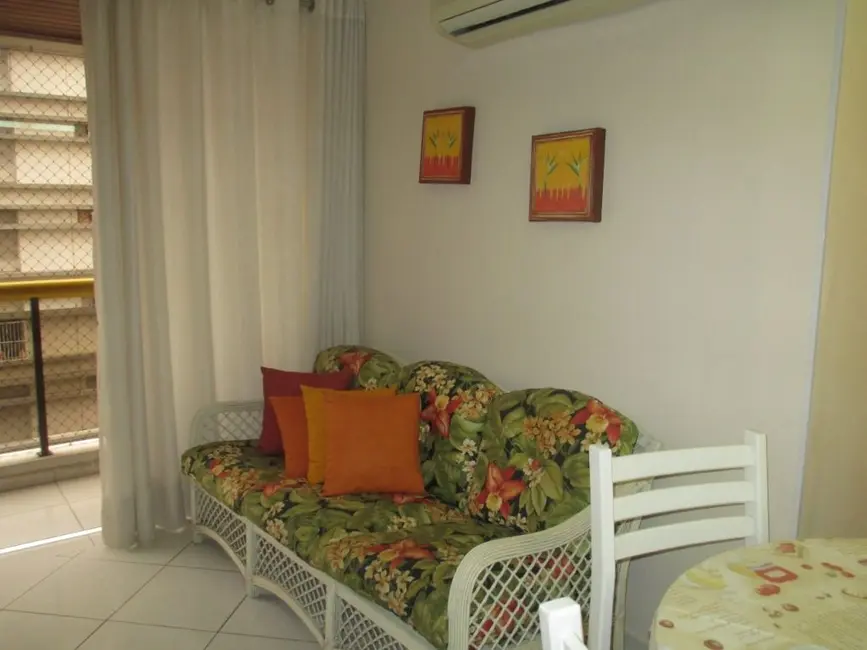 Loft / Flat com 2 quartos à venda, 70m2 em Guaruja - SP - imagem 3 Foto 3 de Loft / Flat com 2 quartos à venda, 70m2 em Guaruja - SP