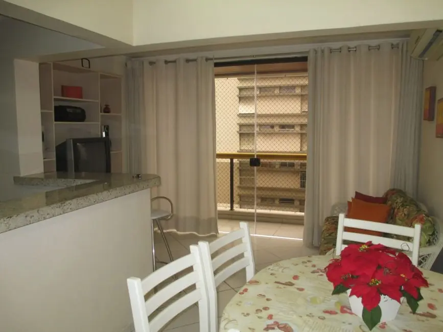 Loft / Flat com 2 quartos à venda, 70m2 em Guaruja - SP - imagem 5 Foto 5 de Loft / Flat com 2 quartos à venda, 70m2 em Guaruja - SP