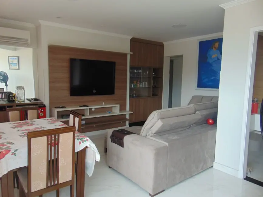 Apartamento com 2 quartos à venda, 108m2 em Vila Alzira, Guaruja - SP - imagem 4 Foto 4 de Apartamento com 2 quartos à venda, 108m2 em Vila Alzira, Guaruja - SP
