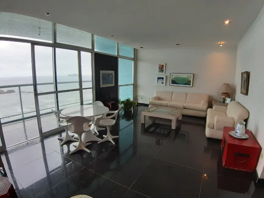 Foto 3 de Apartamento com 3 quartos à venda, 190m2 em Guaruja - SP