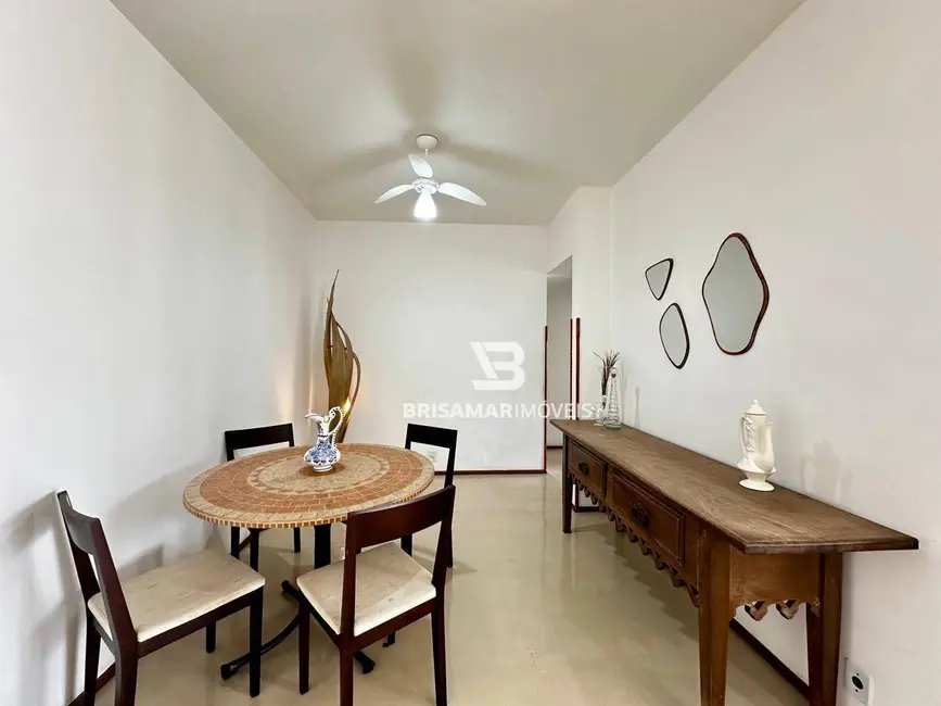 Foto 2 de Apartamento com 4 quartos à venda, 130m2 em Guaruja - SP