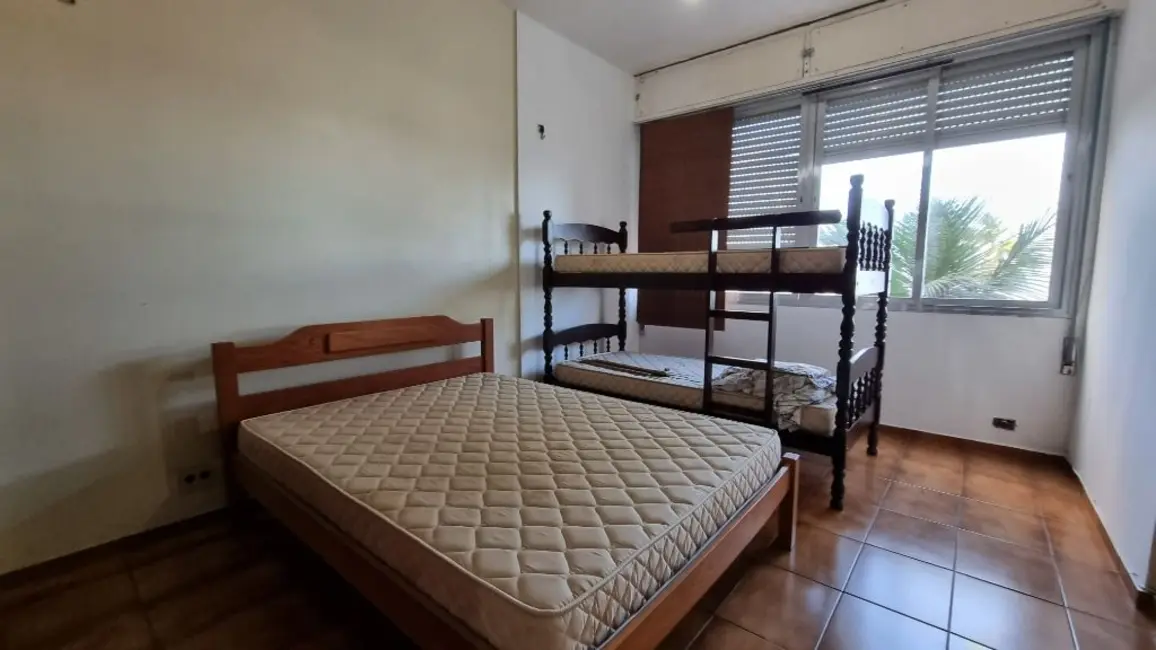 Apartamento com 3 quartos à venda, 190m2 em Barra Funda, Guaruja - SP - imagem 9 Foto 9 de Apartamento com 3 quartos à venda, 190m2 em Barra Funda, Guaruja - SP