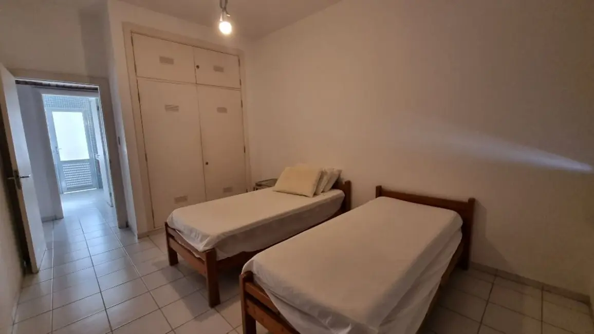 Foto 9 de Apartamento com 4 quartos à venda e para alugar, 190m2 em Barra Funda, Guaruja - SP