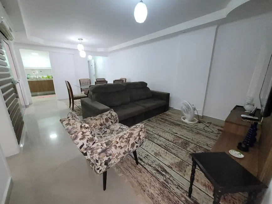 Foto 5 de Apartamento com 3 quartos à venda, 197m2 em Guaruja - SP