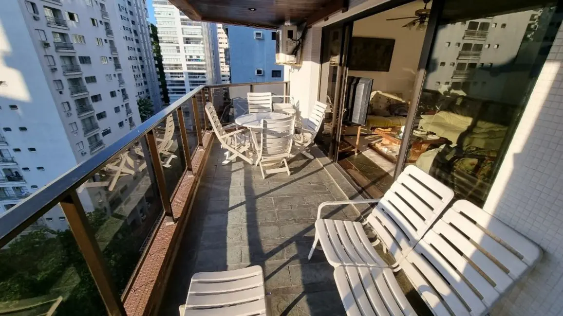 Foto 1 de Apartamento com 3 quartos à venda, 140m2 em Barra Funda, Guaruja - SP