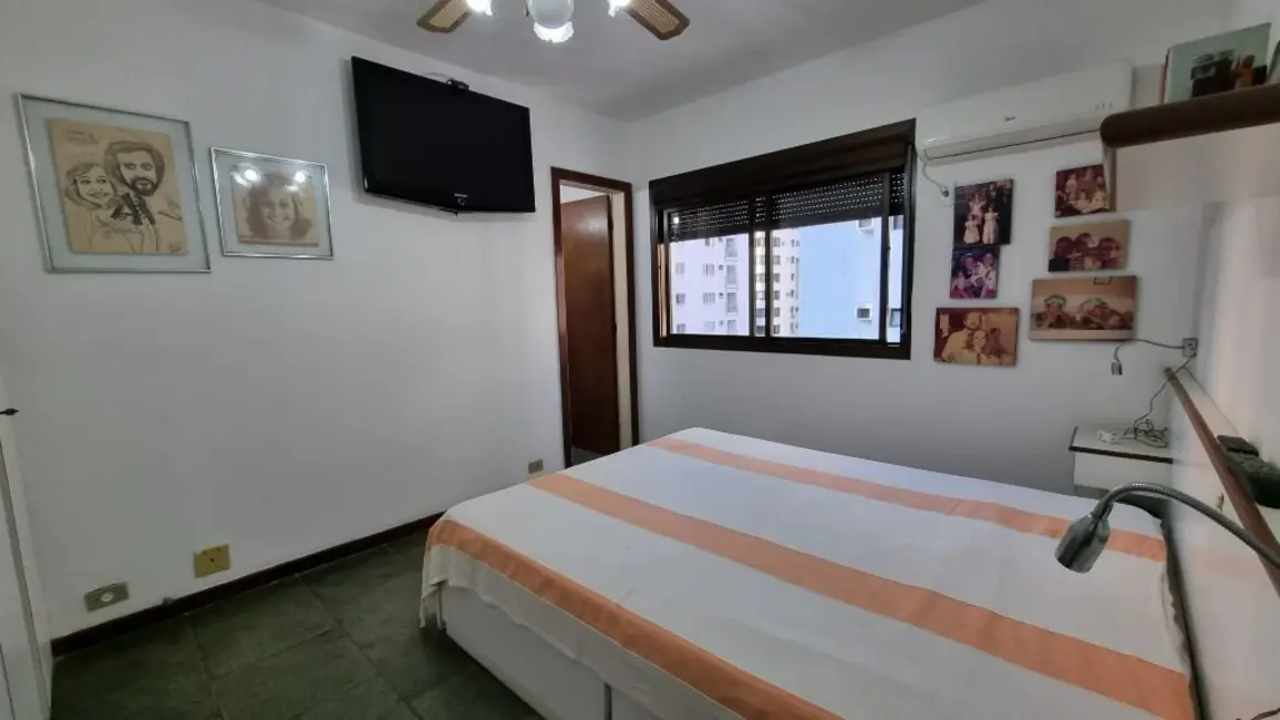 Foto 9 de Apartamento com 3 quartos à venda, 140m2 em Barra Funda, Guaruja - SP